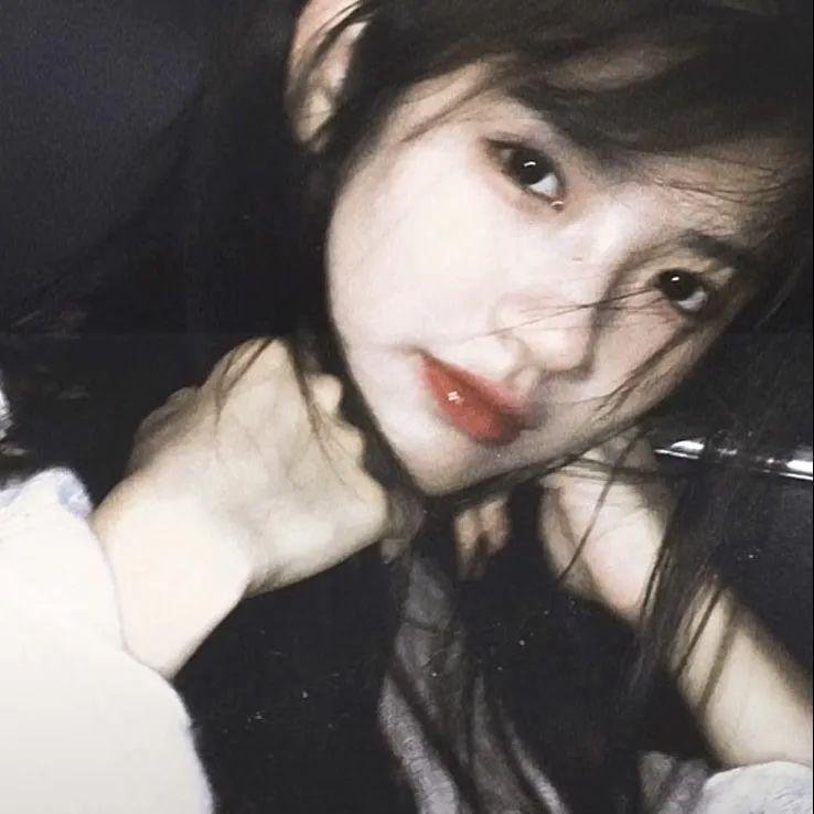 超人：钢铁英雄